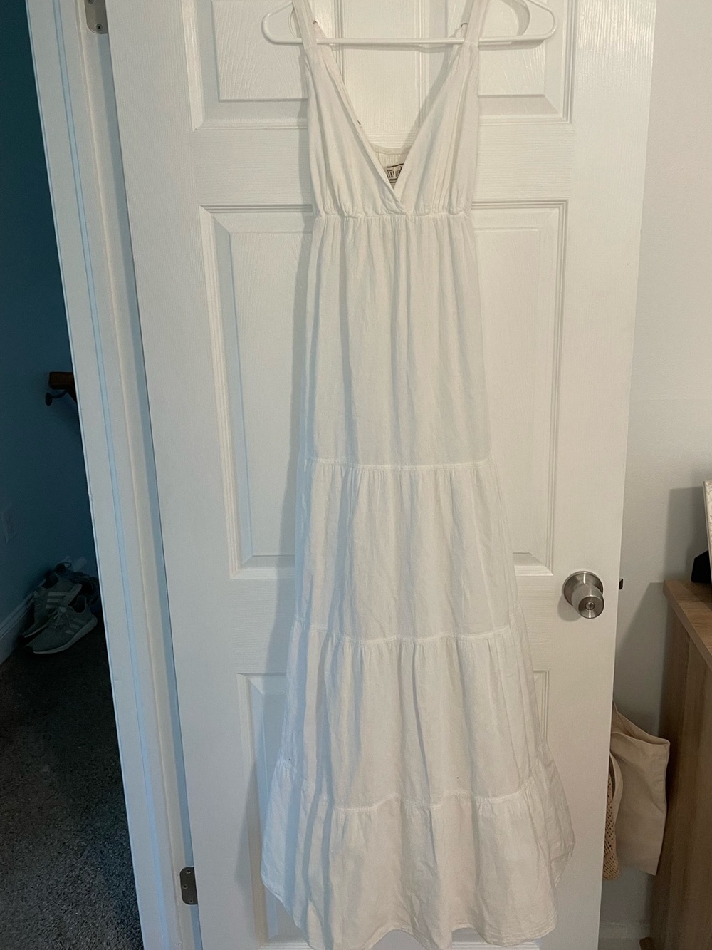 White Tiered V-Neck Maxi Dress - Picture 2 of 5